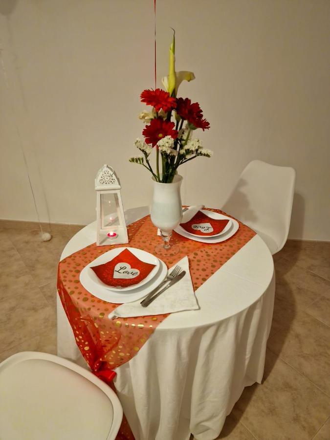 B&B Tre Sorelle Surbo ภายนอก รูปภาพ