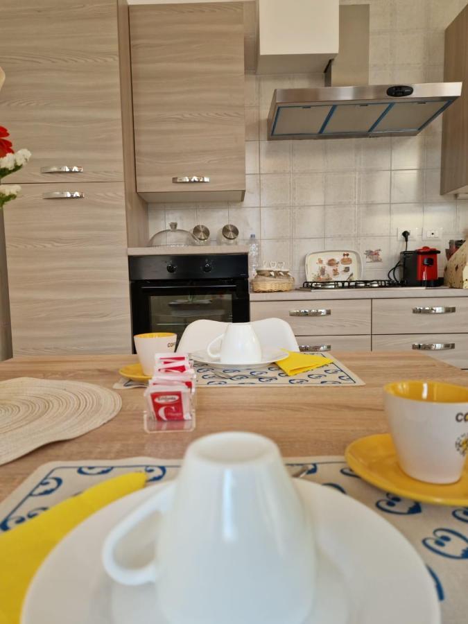 B&B Tre Sorelle Surbo ภายนอก รูปภาพ